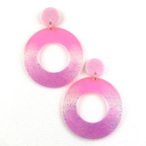 Chapeau melon et botte de cuir