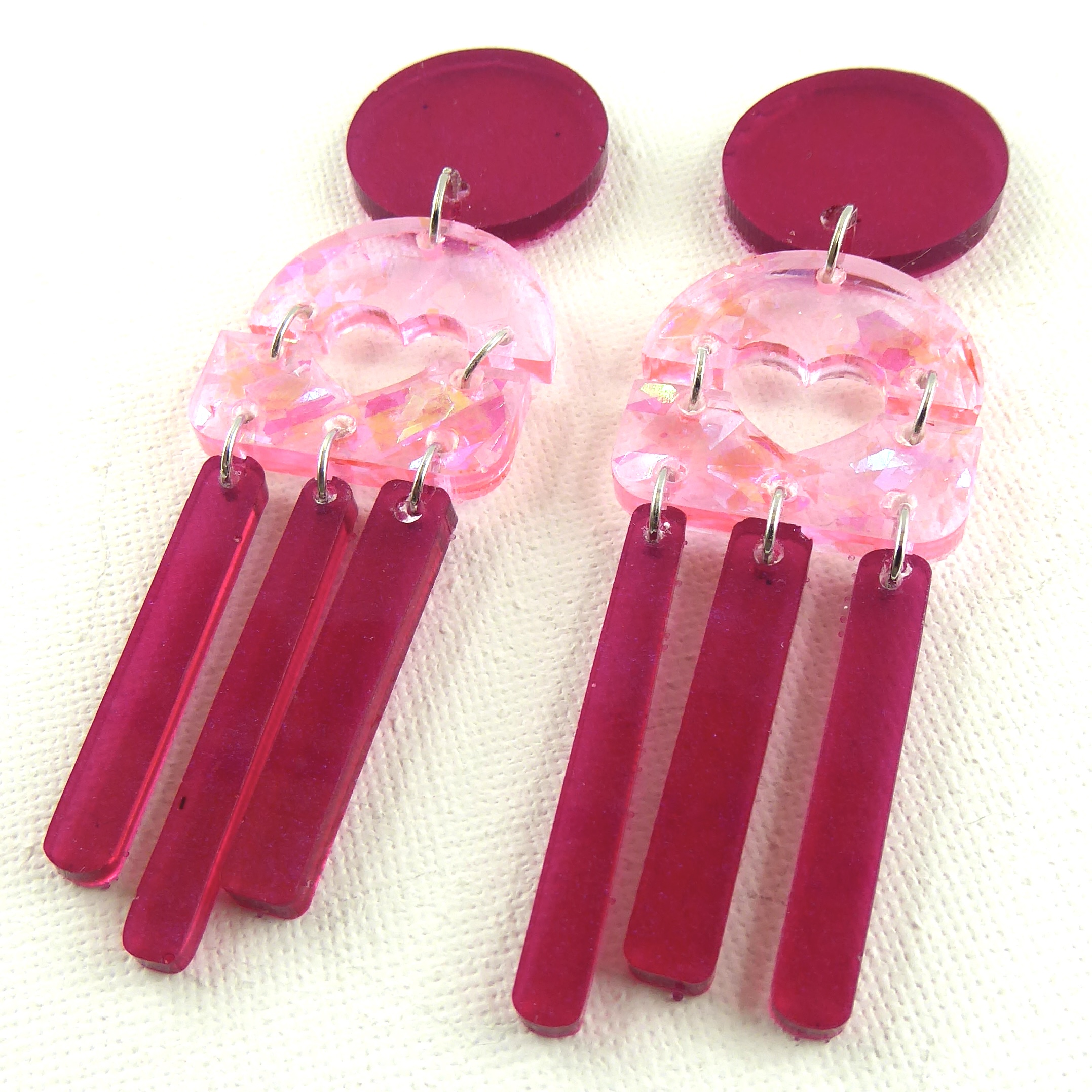 MADAME EST SERVIE – Boucles d'oreilles résine artisanales – Bijou créateur pièce unique | Bisoustore – Image 3