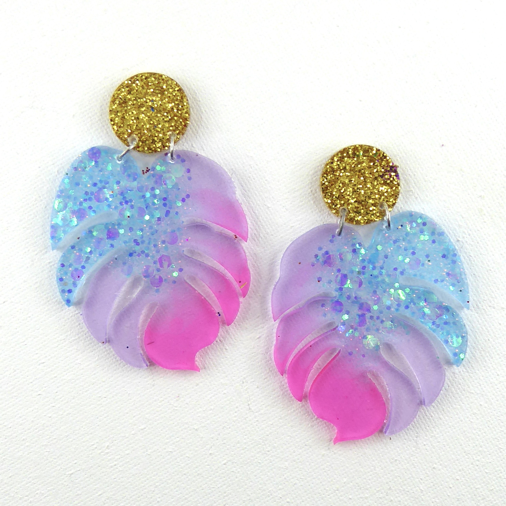 Barbie 12 - Série spéciale, boucles d'oreilles faits mains en résine époxy.