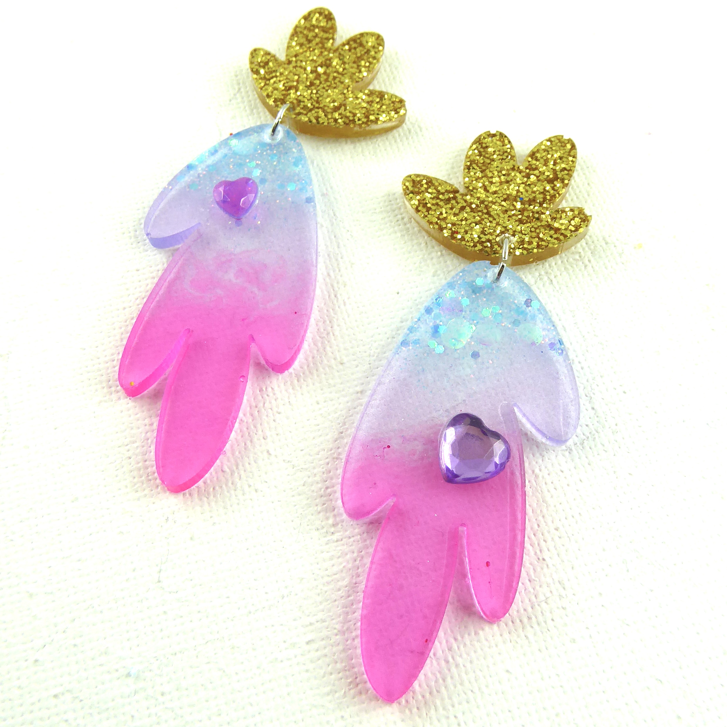 Barbie 10 - Série spéciale, boucles d'oreilles faits mains en résine époxy. – Image 4