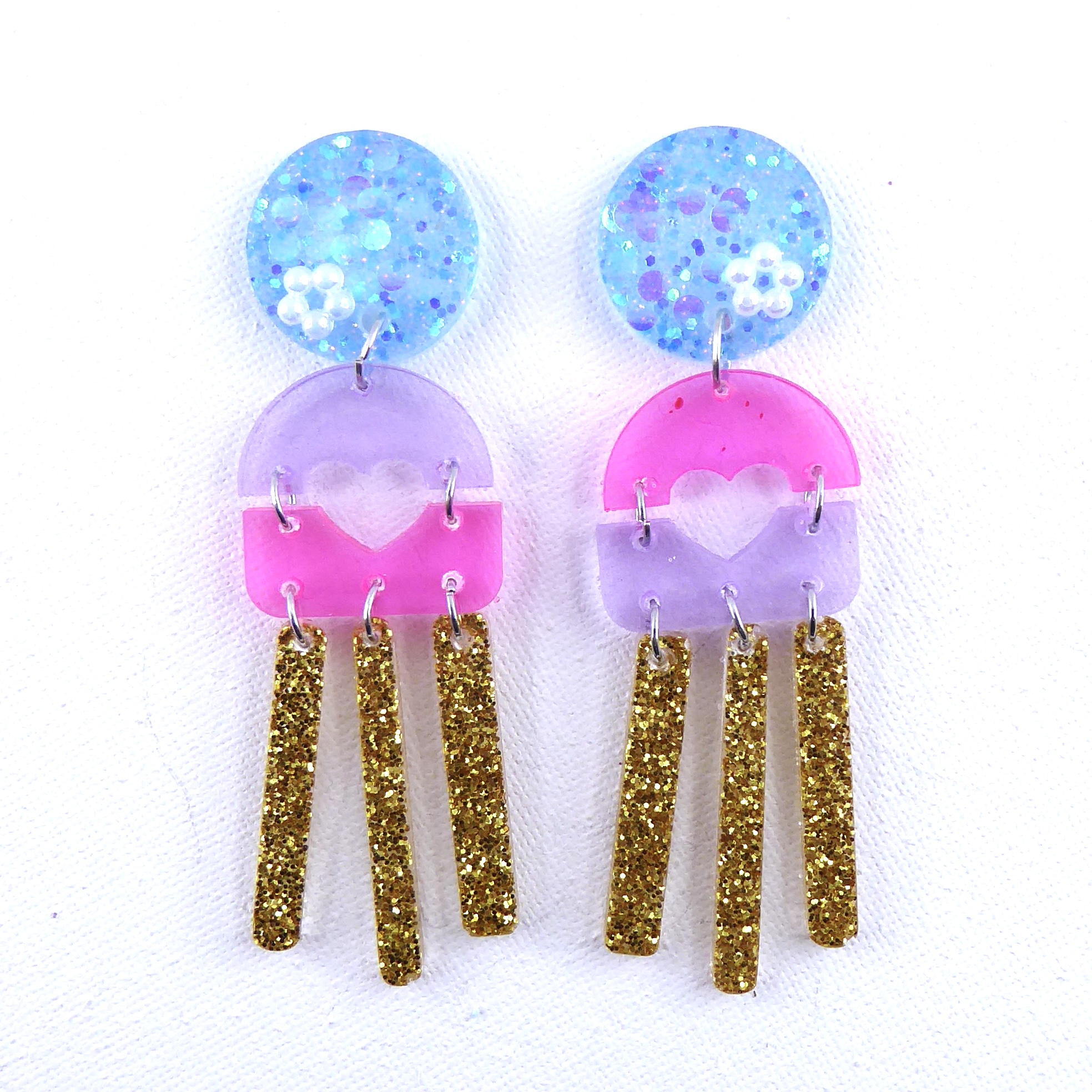 Barbie 8 - Série spéciale, boucles d'oreilles faits mains en résine époxy.