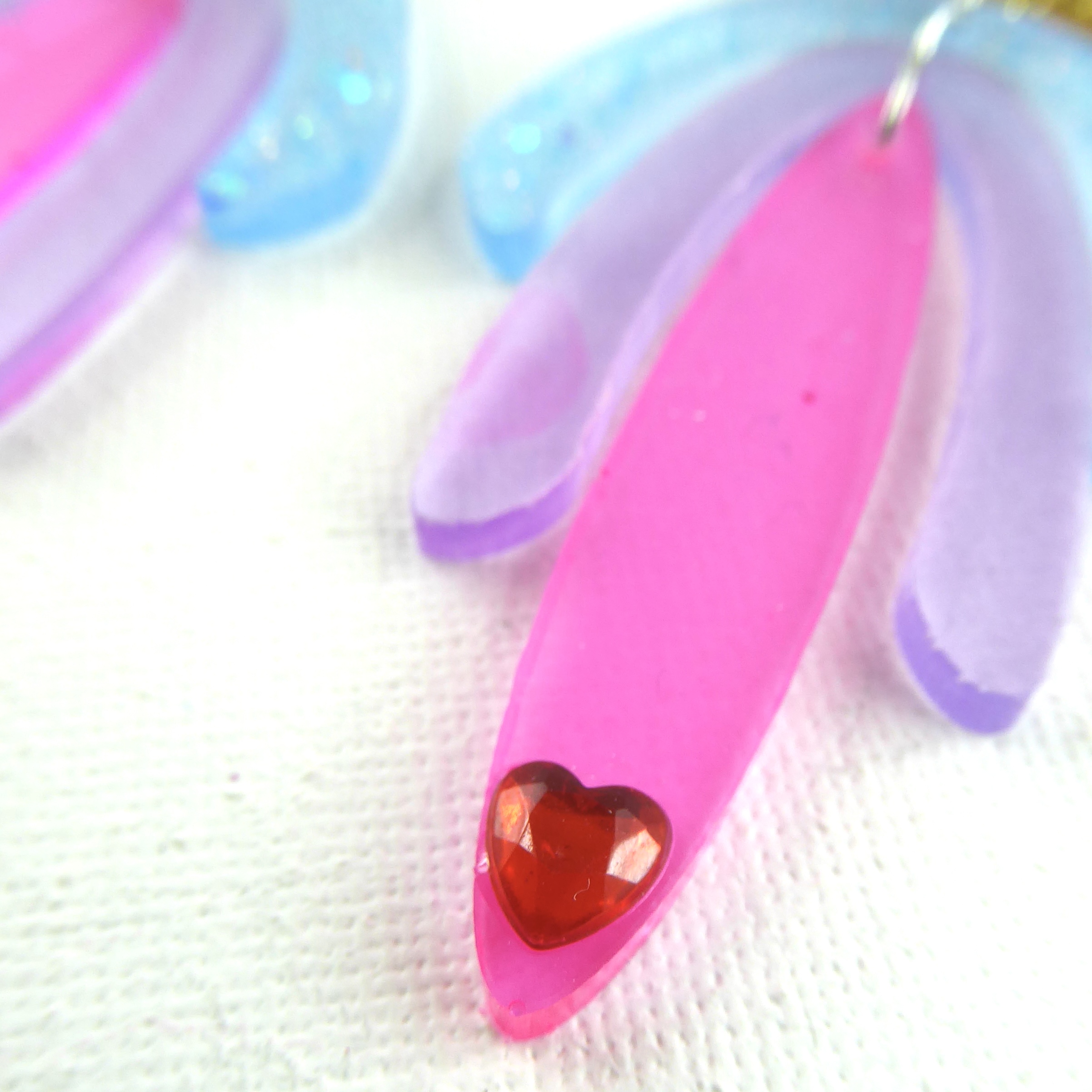 Barbie 3 - Série spéciale, boucles d'oreilles faits mains en résine époxy. – Image 2