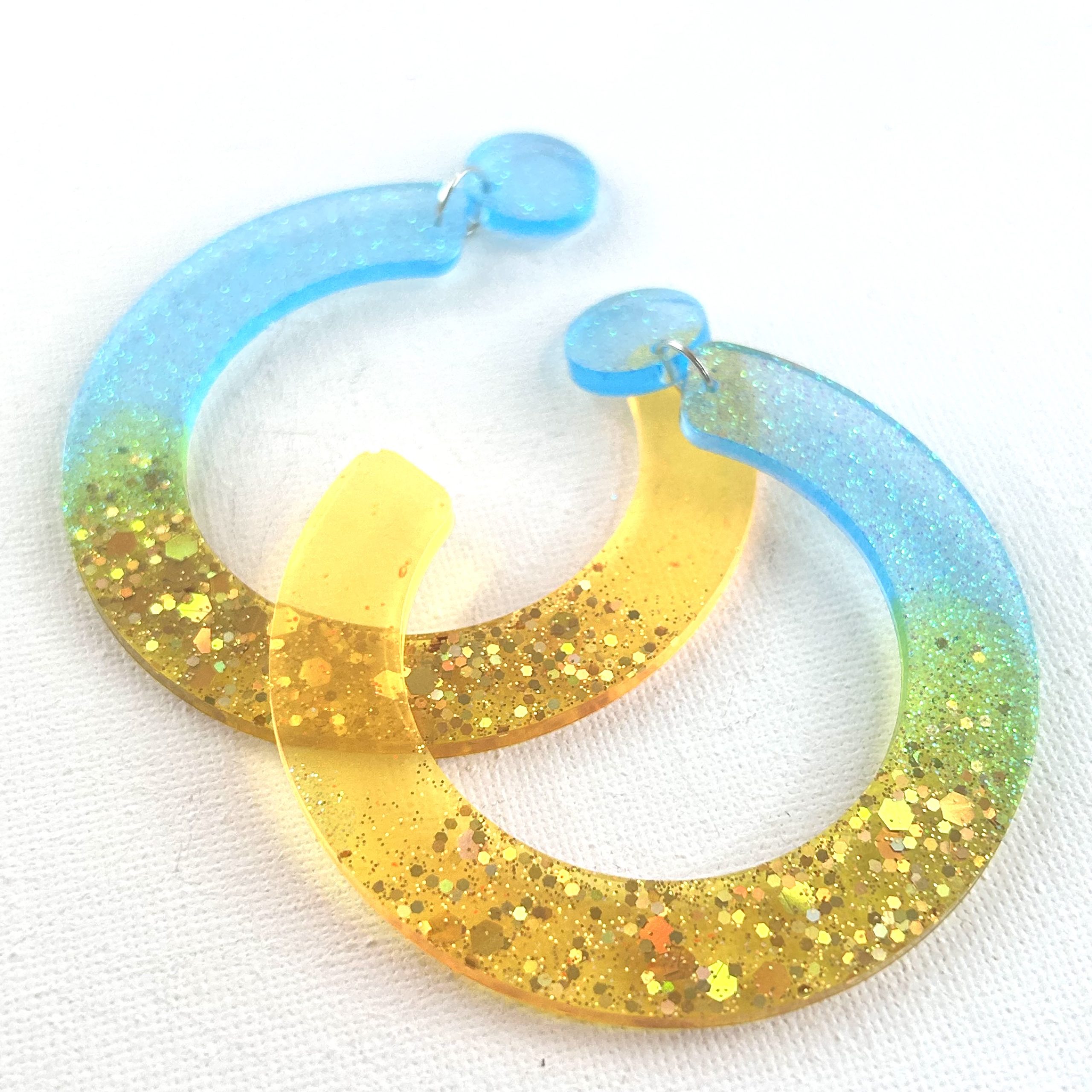 LOS ANGELES- Boucles d'oreilles résine artisanales – Bijou créateur pièce unique | Bisoustore – Image 2