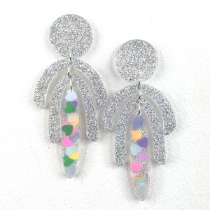 MALIBU – Boucles d’oreilles résine artisanales – Bijou créateur pièce unique | Bisoustore MALIBU – Boucles d’oreilles résine artisanales – Bijou créateur pièce unique | Bisoustore