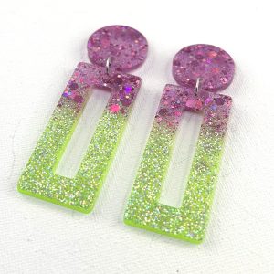 ROME- Boucles d’oreilles résine artisanales – Bijou créateur pièce unique | Bisoustore ROME- Boucles d’oreilles résine artisanales – Bijou créateur pièce unique | Bisoustore